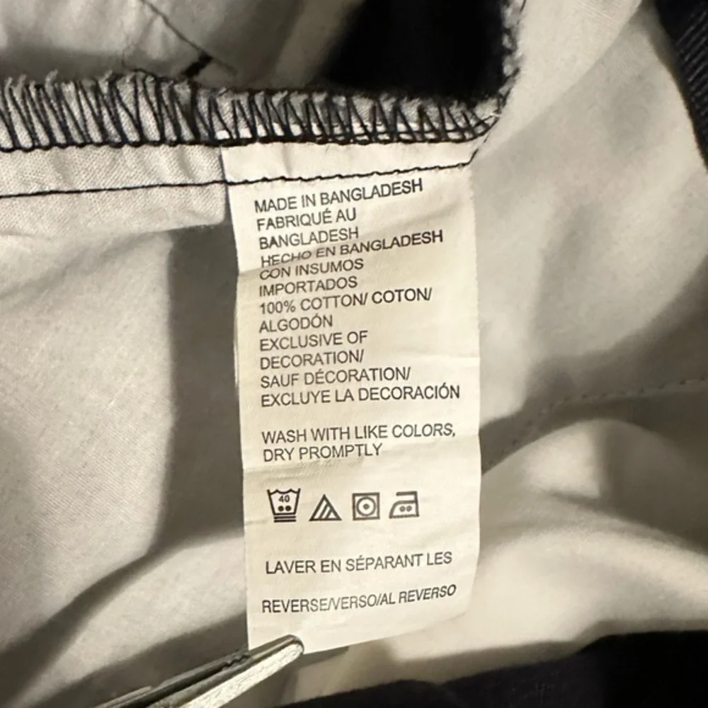 IZOD Men's American Chino Slim Fit Pants, 34Wx32L SLIM‎ (Black) (NWT)